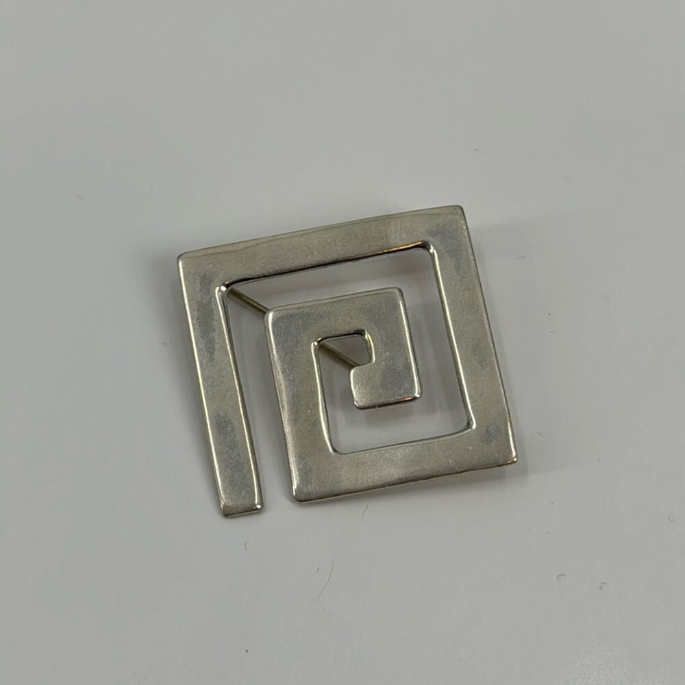 Sterling silver spiral swirl estate brooch